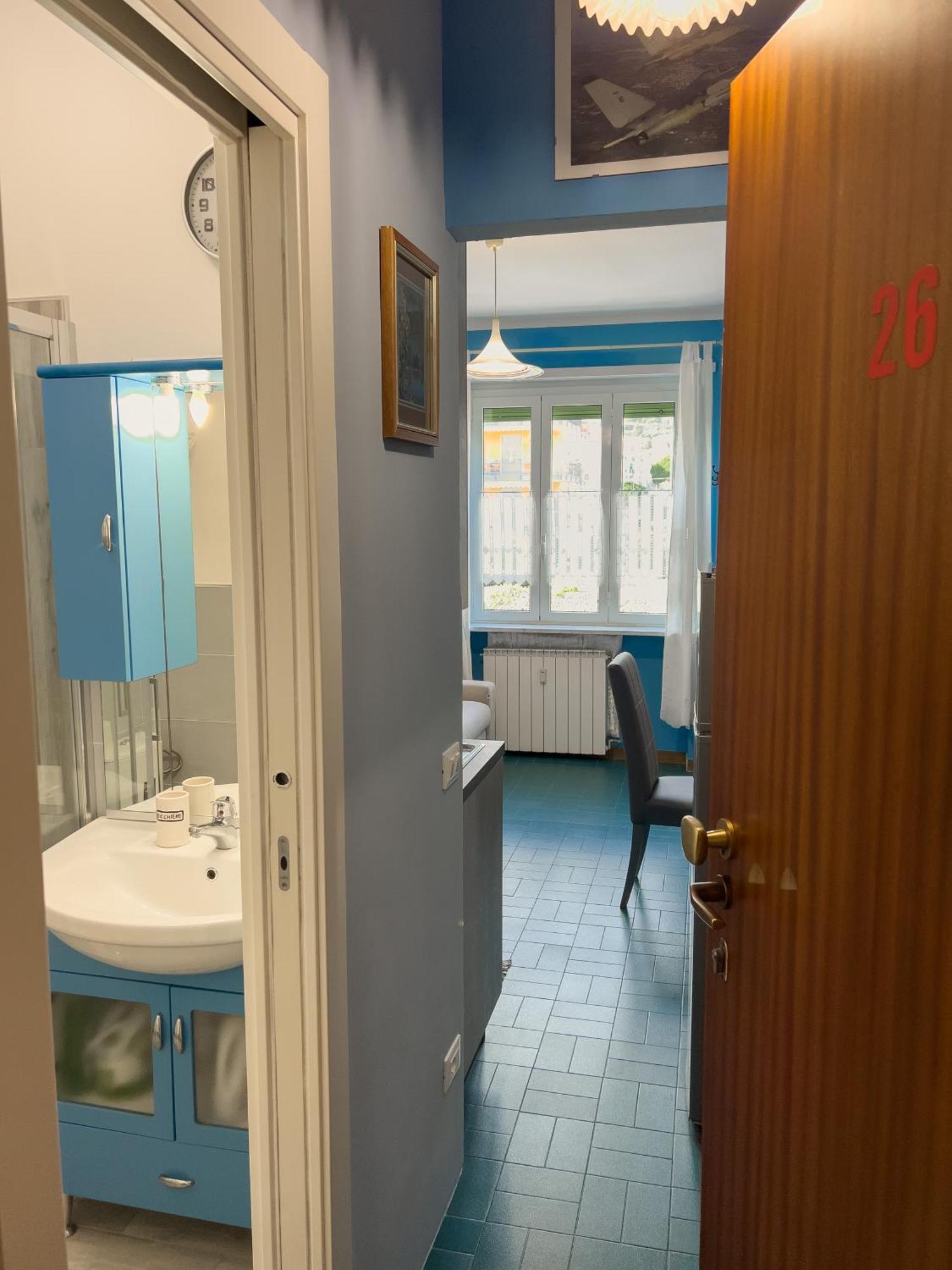 Casa Carlotta Lägenhet San Bartolomeo Al Mare Exteriör bild